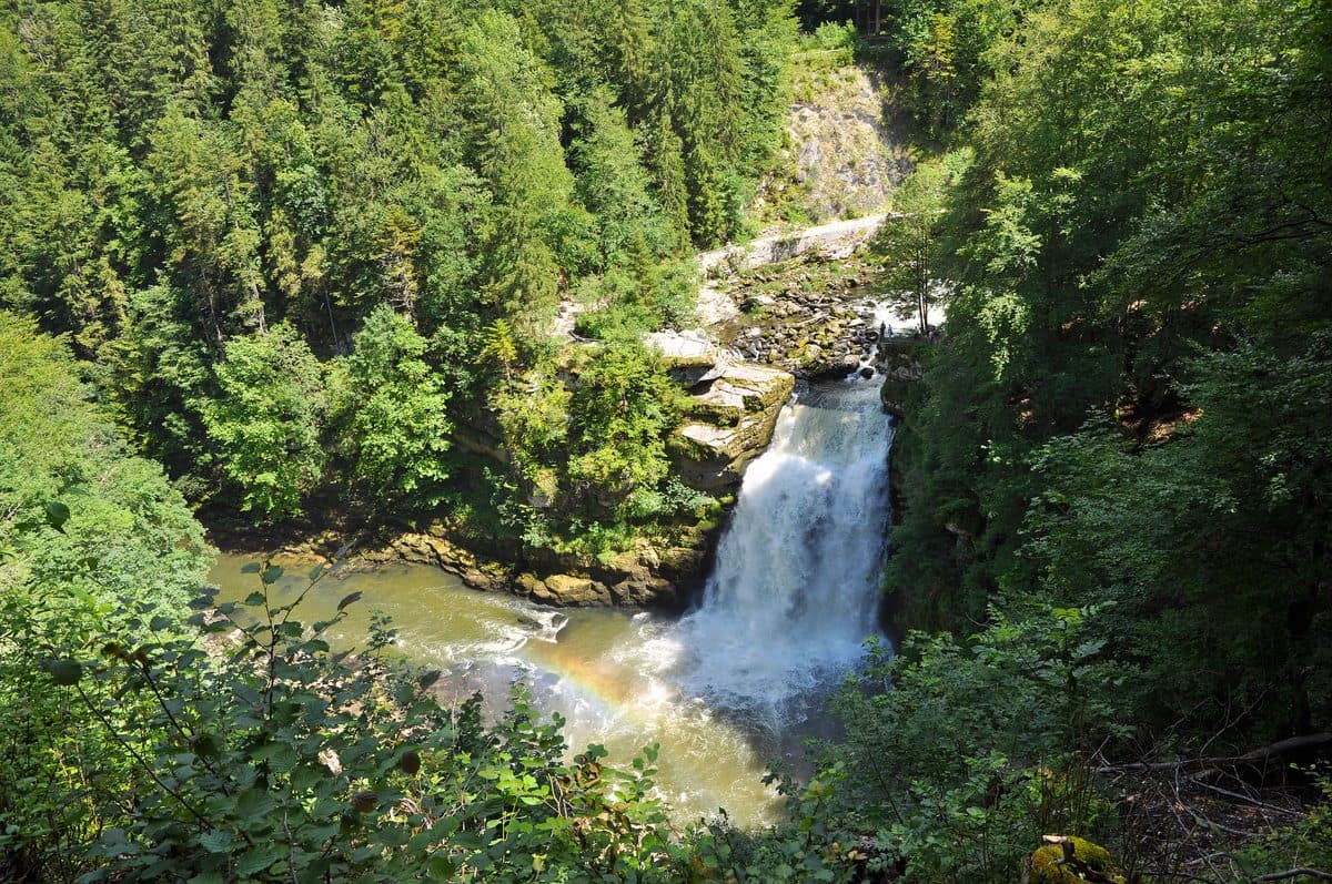 Bivouac dans les Gorges du Doubs : Guide du saut du Doubs