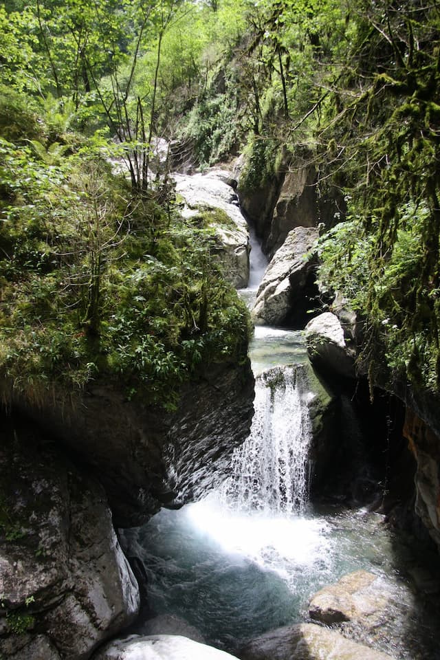 Bivouac dans les Gorges de Kakuetta : Guide du canyon basque